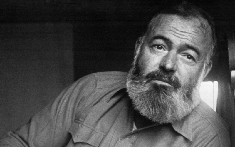 ئارنست هیمنگوای لاسایی كێی كردووه‌ته‌وه؟‌