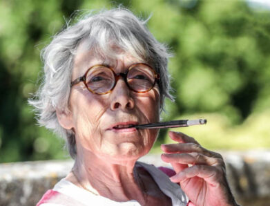 کچەکەی ئەلبێر کامۆ میراتیی باوکی زیندوو دەکاتەوه